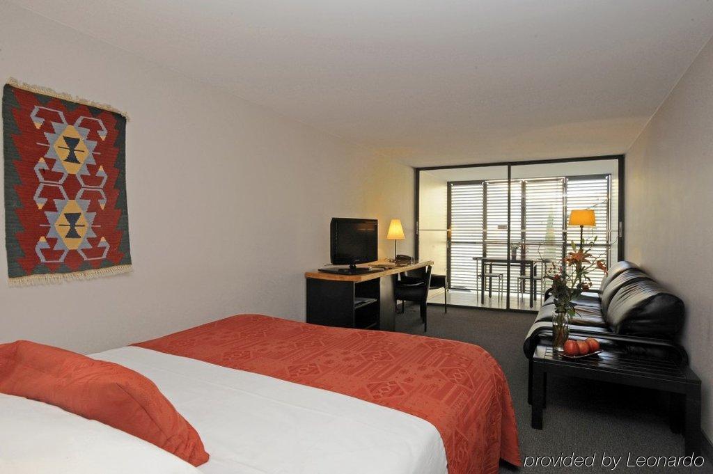 Hotel Cloitre Saint Louis Avignon Bilik gambar